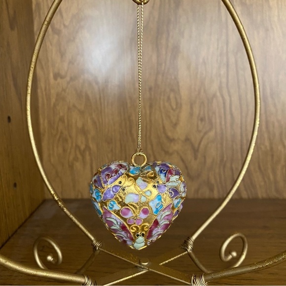 Cloisonné Gold with Butterflies and flowers Heart Shaped Ornament 2.5" - Picture 3 of 8
